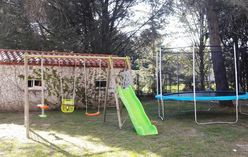 Hotel Le Neoulous Le Boulou Zewnętrze zdjęcie