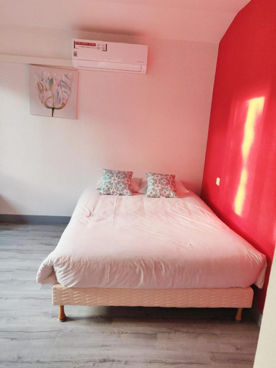 Hotel Le Neoulous Le Boulou Zewnętrze zdjęcie